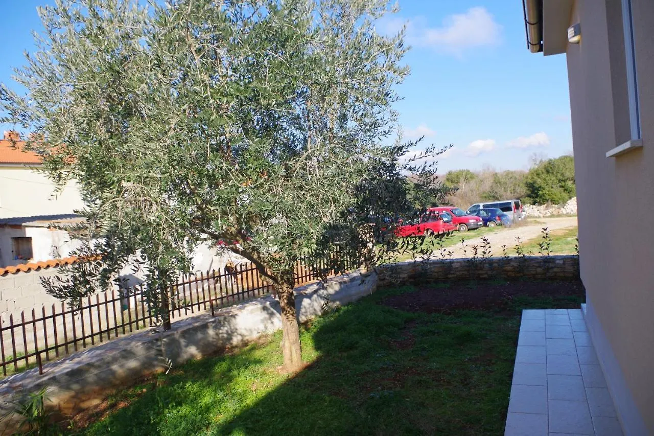 House Matteo, Valdenaga Villa Pula