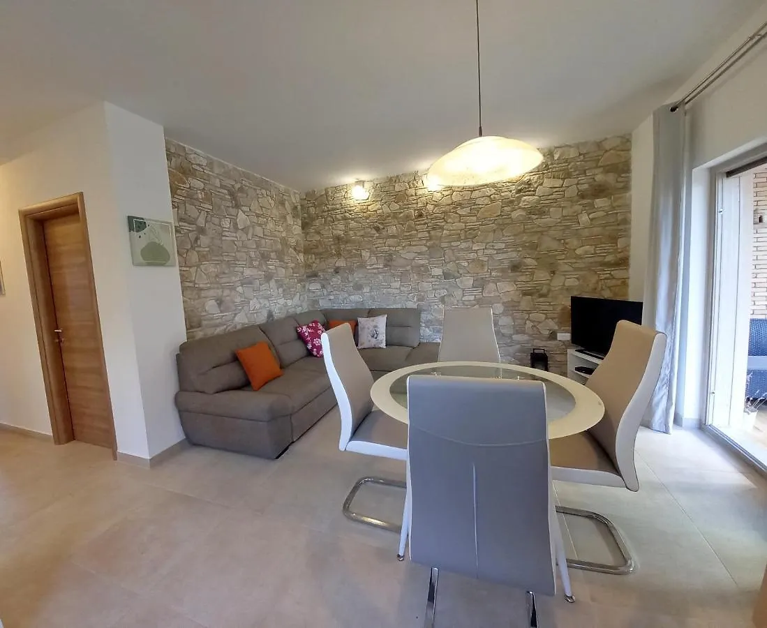 House Matteo, Valdenaga Villa Pula 0*,
